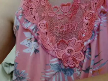 MadaM1  live sex cam