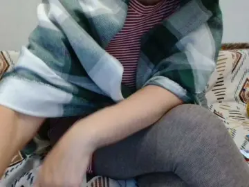 MadaM1  live sex cam