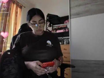 Silver-love  live sex cam