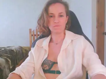 Aloonaa  live sex cam