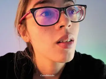 Charlotte-glasses  live sex cam