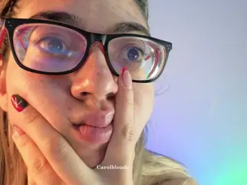 Charlotte-glasses  live sex cam