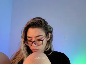 Charlotte-glasses  live sex cam