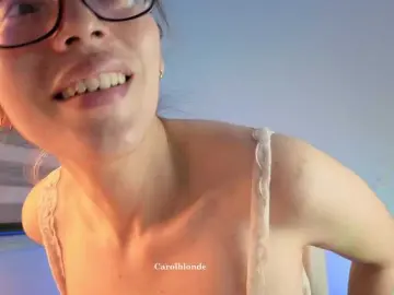 Charlotte-glasses  live sex cam