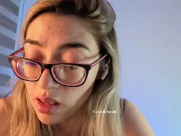 Charlotte-glasses  live sex cam