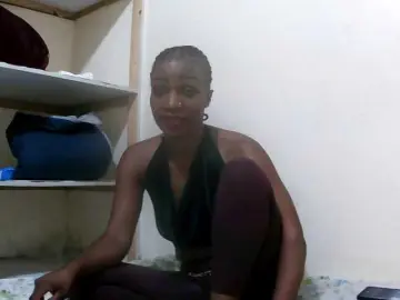 Karenato  live sex cam