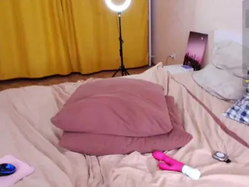 Mary-Kitty  live sex cam