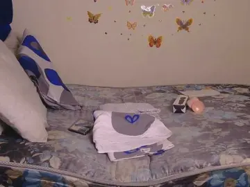 PinkKittyy  live sex cam