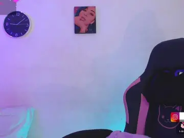 Alaiasweet  live sex cam