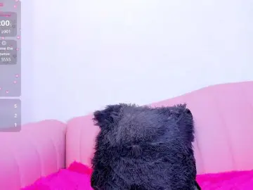 BlondieCutee  live sex cam