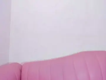 BlondieCutee  live sex cam