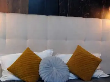 IrinaDembrovski  live sex cam