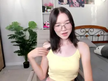 Syuri-sun  live sex cam