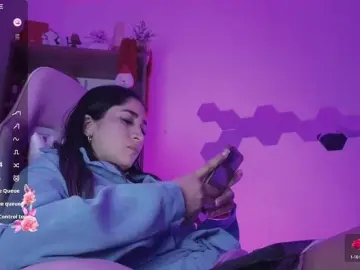 Britt-grey  live sex cam