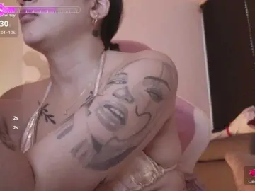 Britt-grey  live sex cam