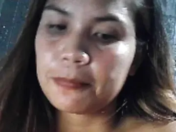 Komugi28  live sex cam