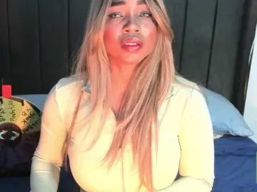 Kylieboobs24  live sex cam