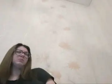 Sweetemily99  live sex cam
