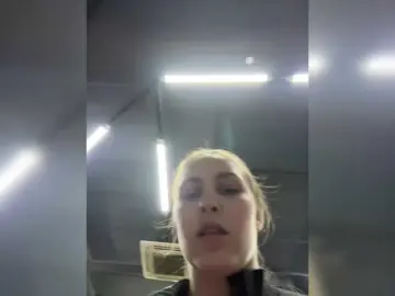 Adelaida1001  live sex cam