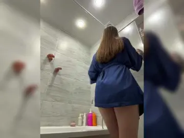 Adelaida1001  live sex cam