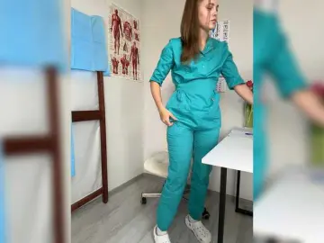 Adelaida1001  live sex cam