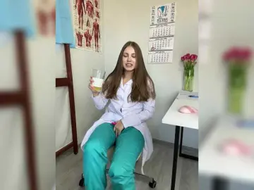 Adelaida1001  live sex cam