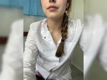 Adelaida1001  live sex cam