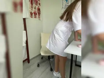 Adelaida1001  live sex cam