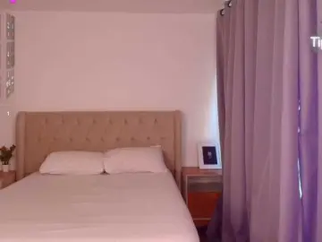Cassandra-Avery  live sex cam