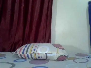 Cutecassie  live sex cam