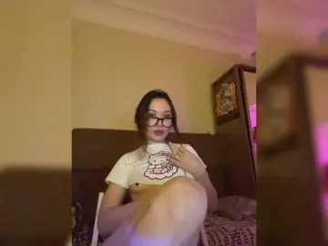 Estetka  live sex cam