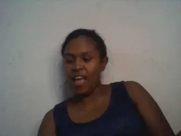 Sacha-3  live sex cam