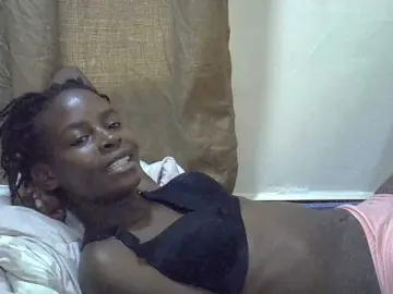 Sweetpussie  live sex cam