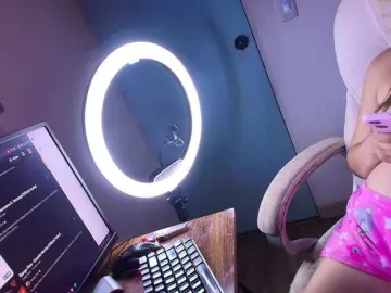 Canddyyrosse  live sex cam