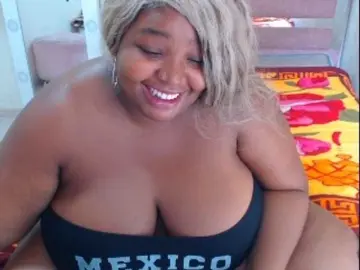 Hannai  live sex cam