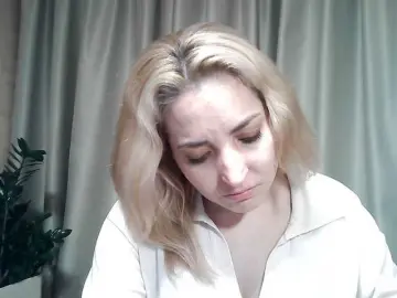 Mariska-kiska  live sex cam