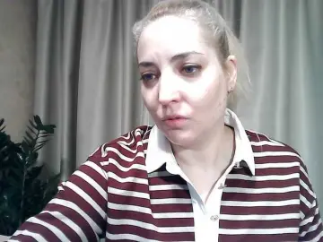 Mariska-kiska  live sex cam