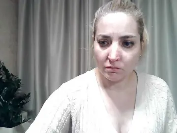 Mariska-kiska  live sex cam