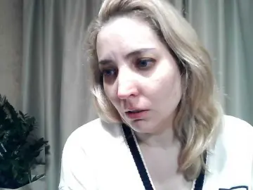 Mariska-kiska  live sex cam