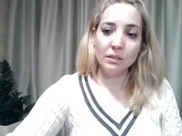 Mariska-kiska  live sex cam