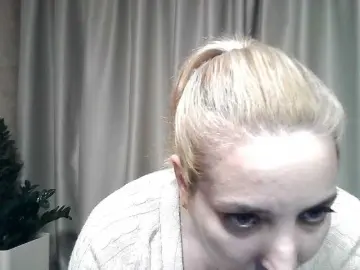 Mariska-kiska  live sex cam