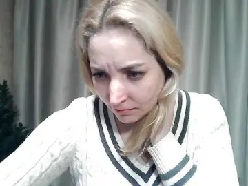 Mariska-kiska  live sex cam