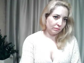 Mariska-kiska  live sex cam