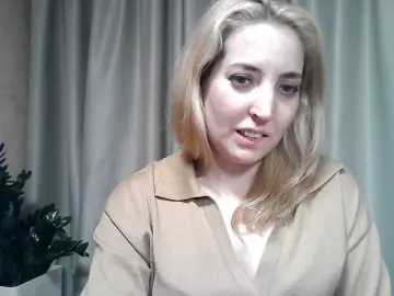 Mariska-kiska  live sex cam