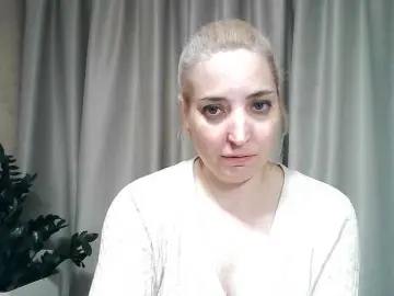 Mariska-kiska  live sex cam