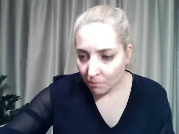 Mariska-kiska  live sex cam