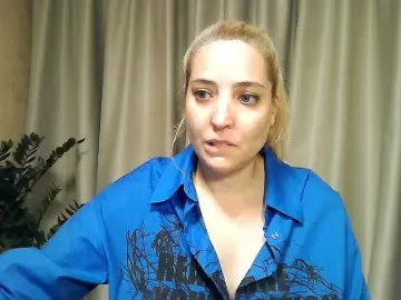 Mariska-kiska  live sex cam