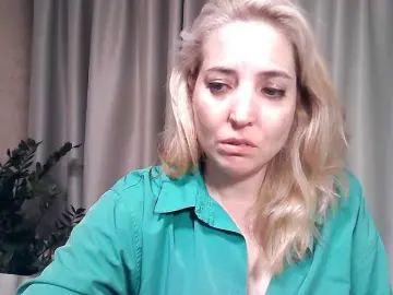 Mariska-kiska  live sex cam