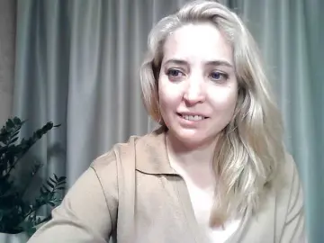 Mariska-kiska  live sex cam