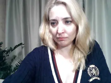 Mariska-kiska  live sex cam